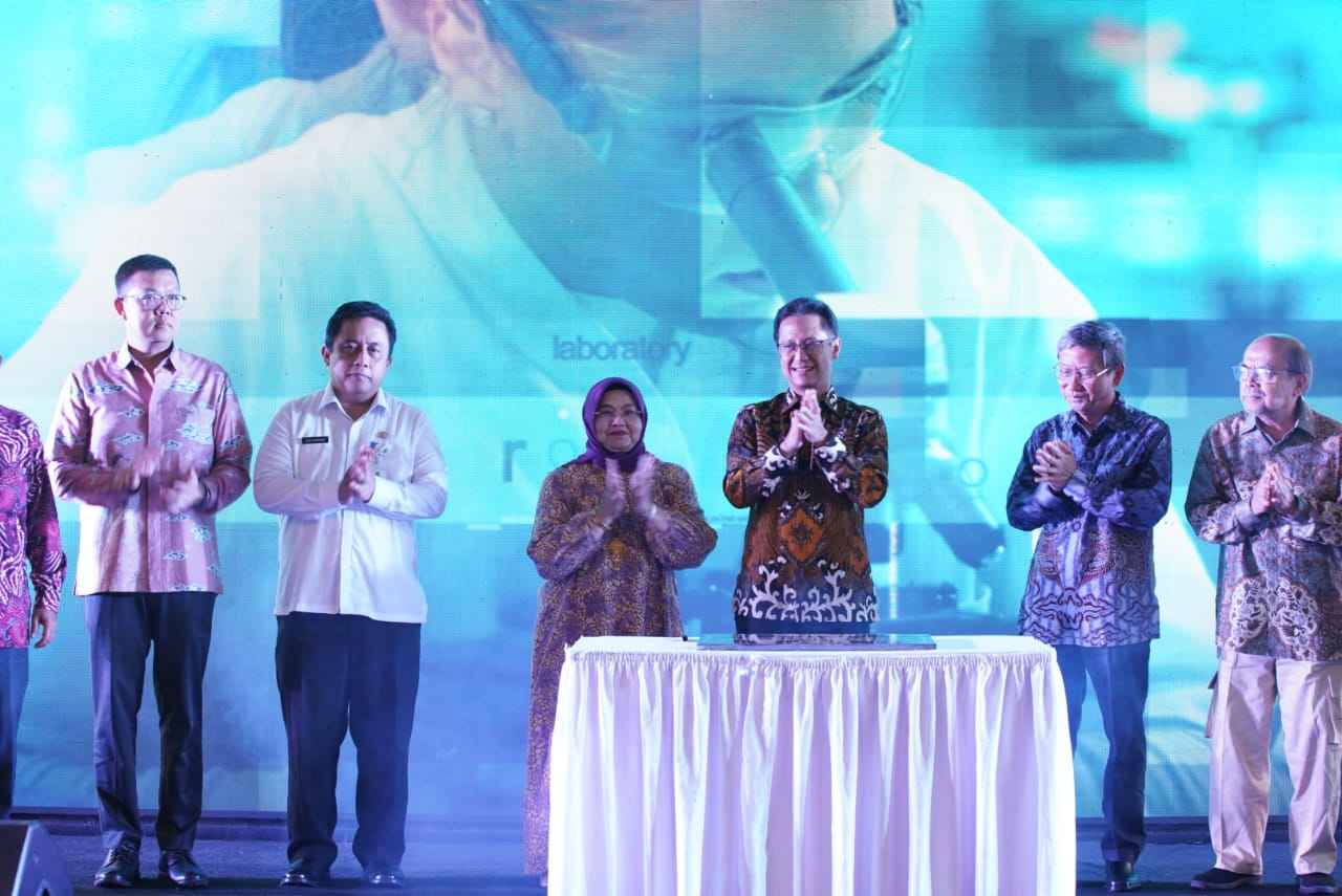 Sekda Kabupaten Bekasi Dampingi Menkes Resmikan Jababeka Medical City