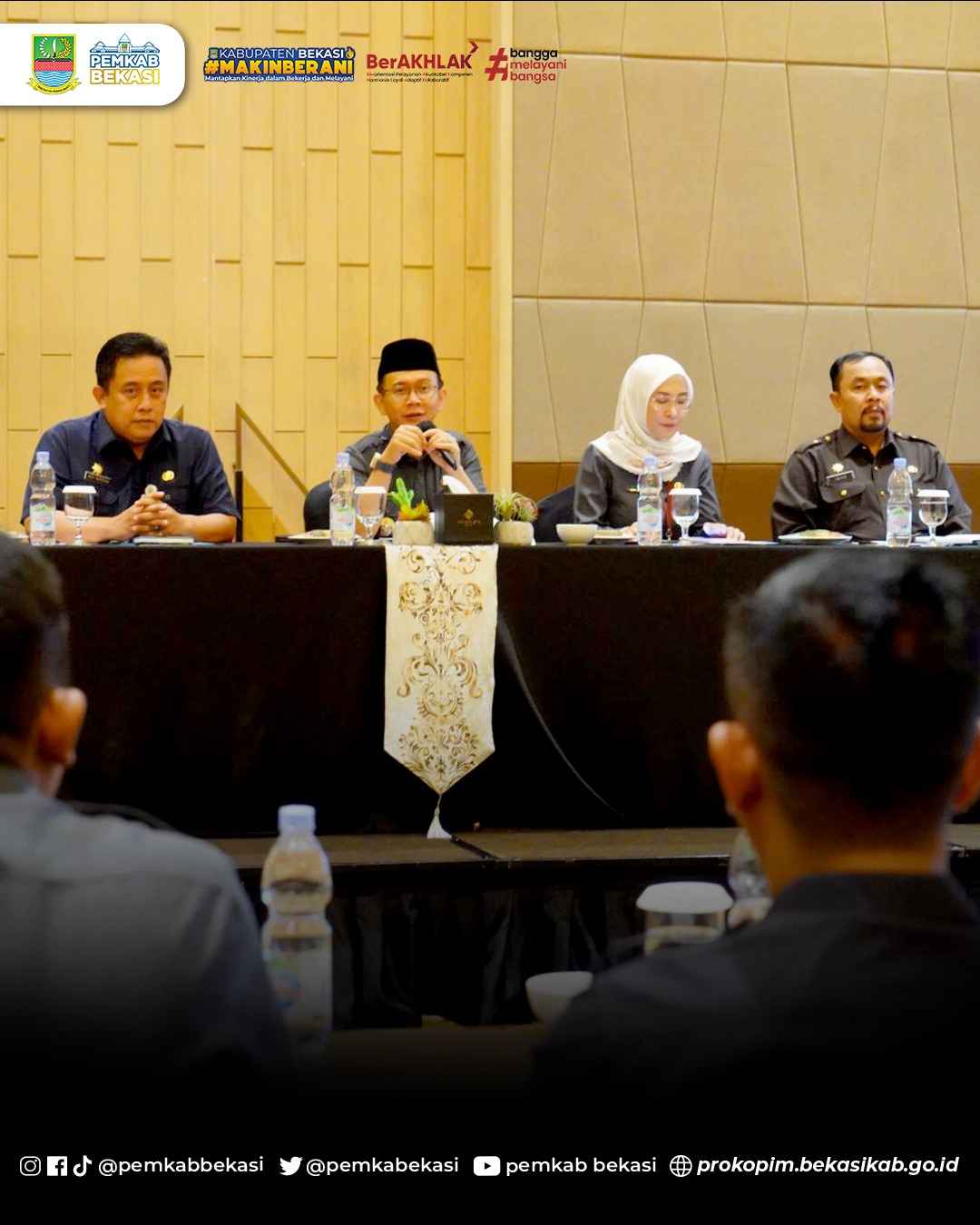 Pj Bupati Bekasi Pimpin Rapat Evaluasi Laporan Dan Pelaksanaan